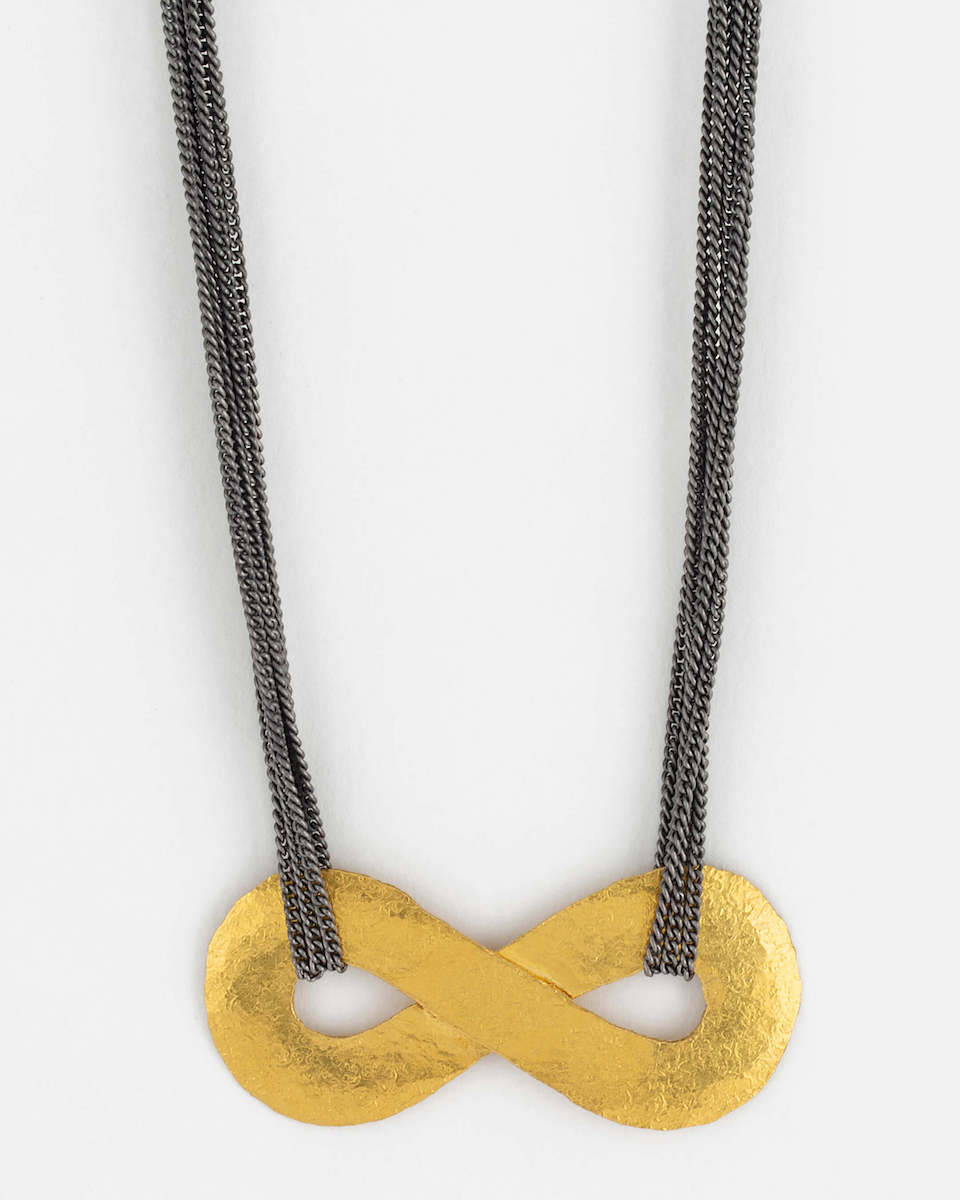 infinity necklace in fine gold