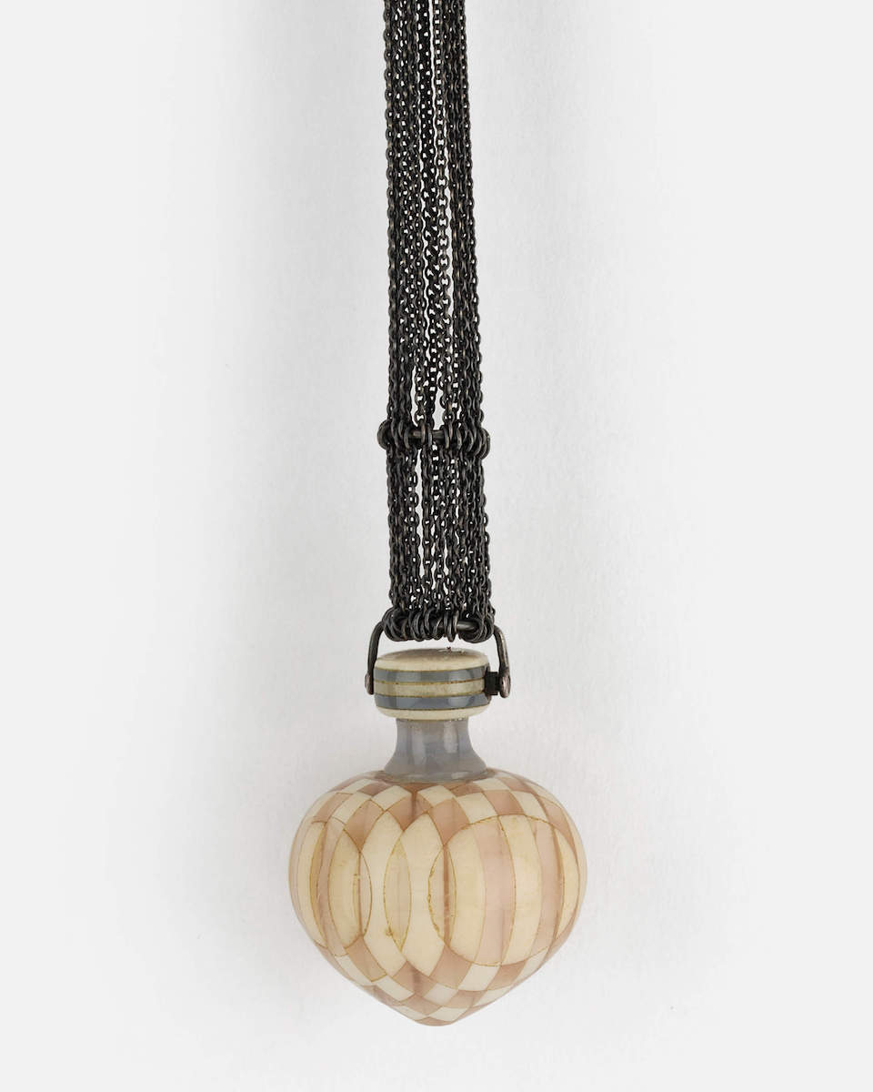 long plaid pendulum necklace