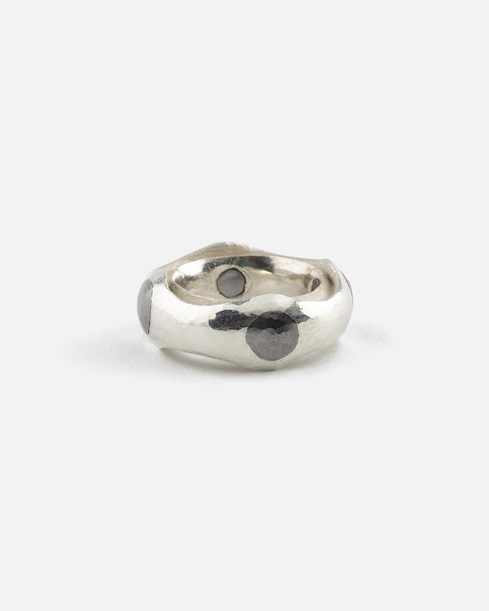 hammered silver ring with forged tantal dots