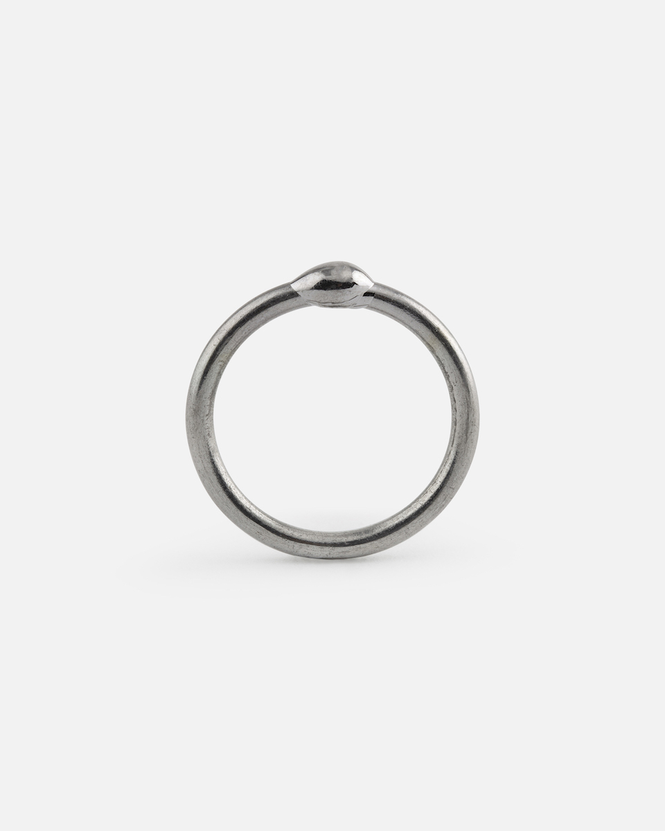 navel ring in tantal 2mm